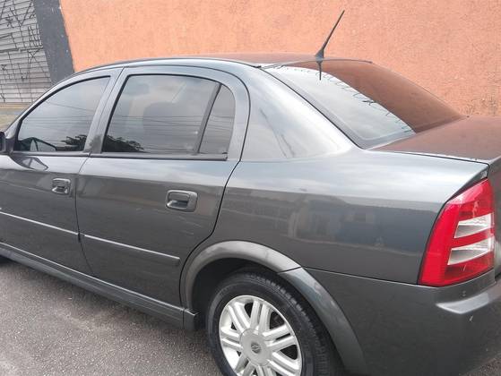 CHEVROLET ASTRA 2.0 MPFI ELEGANCE SEDAN 8V FLEX 4P AUTOMÁTICO